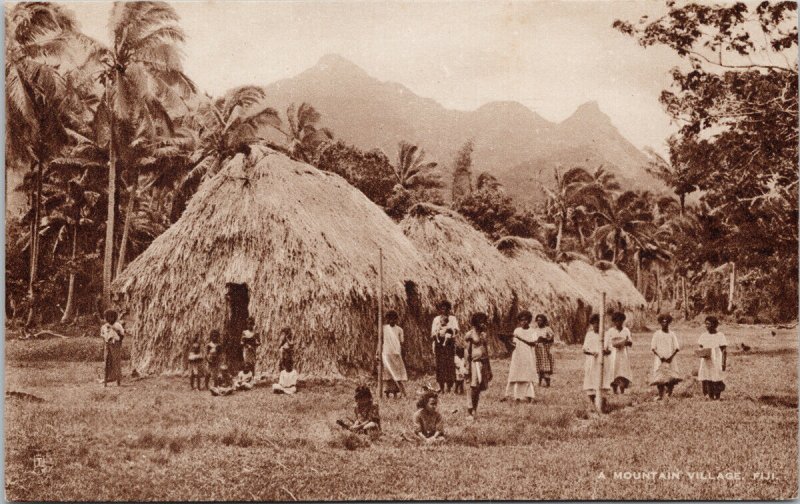 Fiji A Mountain Village Unused Fiji Government TUCK Postcard H10