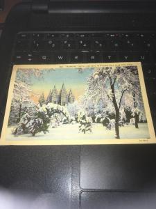 Vtg Postcard: Mormon Temple Grounds In Winter - Salt lake City Utah