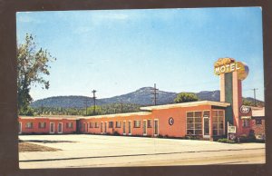 WILLIAMS ARIZONA ROUTE 66 HIGHLANDER MOTEL VINTAGE ADVERTISING POSTCARD AZ.