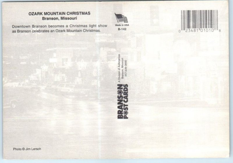 M-104233 Ozark Mountain Christmas Branson Missouri USA