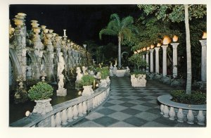 Clearwater, Florida/FL Postcard, The Kapok Tree Inn, North Garden