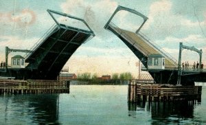 Circa 1910 Lift Bridge, Genesee Ave, Saginaw, Michigan Vintage Postcard P22