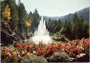 postcard Victoria, BC Canada - Butchart Gardens -The Ross Fountain