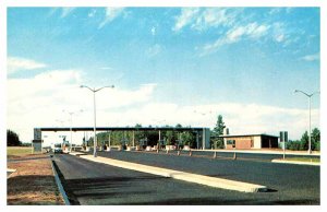 Postcard HIGHWAY SCENE Manchester New Hampshire NH AQ1952