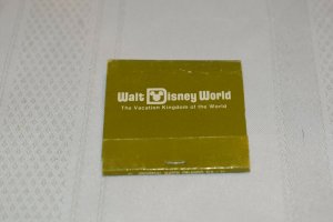 Walt Disney World Green Polynesian Village 30 Strike Matchbook