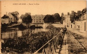 CPA Nogent sur Seine- Rue de l'Ile Olive FRANCE (1007553)