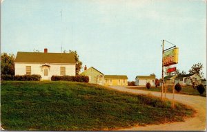 McCormick's Court Cottages Motel Hwy 45 Vienna IL Vintage Postcard Q65