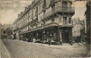 CPA BLOIS-La Rue Denis Papin et le Grand Bazar (26852)