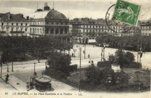 CPA Le HAVRE - La Place Gambetta et le Theatre (201138)