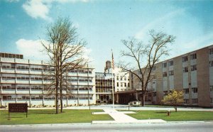 Warwick, RI Rhode Island  KENT COUNTY MEMORIAL HOSPITAL  Vintage Chrome Postcard
