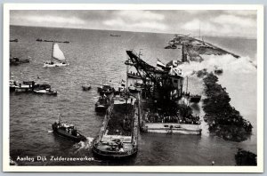 Vtg Netherlands Aanleg Dijk Zuiderzeewerken Construction Crane In Water Postcard