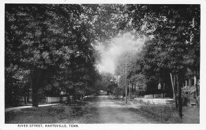 Hartsville, Tennessee, River Street, AA371-17