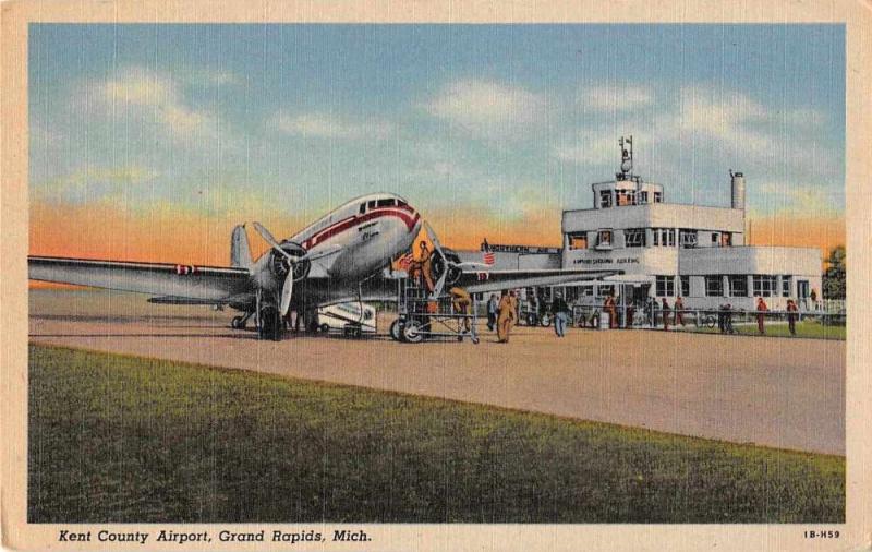 Grand Rapids Michigan birds eye view Kent Co Airport linen antique pc Z20649