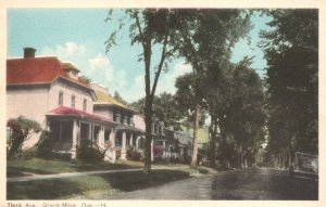 Vintage Postcard Third Avenue Grand-Mere Residential Section House Quebec Canada