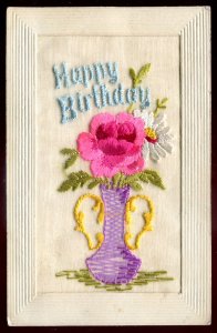 dc1870 - BIRTHDAY 1910s Flowers Embroidered Silk Postcard