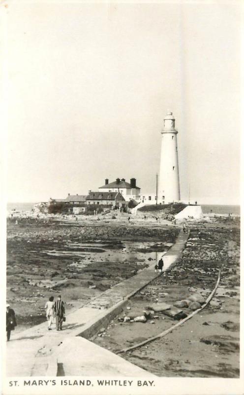 c1930s RPPC Postcard St. Mary's Island Lighthouse Whitley Bay UK unposted 