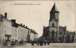 CPA AIXE-sur-VIENNE - L'Église et la Place (122330)