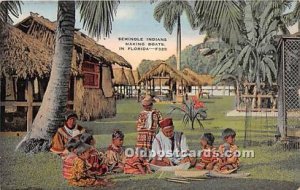 Making Boats Seminole Indians, Florida USA Postcard