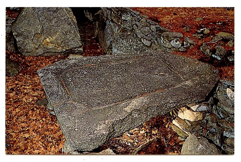 NH - North Salem. America's Stonehenge, Sacrificial Table