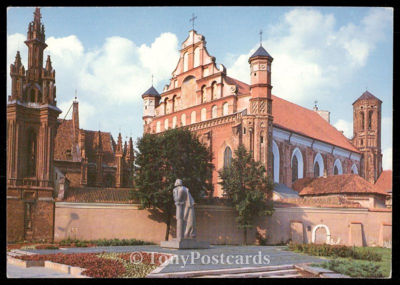 Vilnius. Paminklas Adomui Mickeviciui - Monument to Adam Mickiewicz