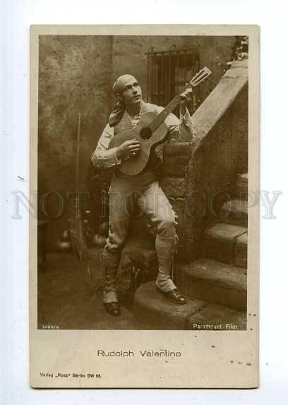 127095 Rudolph VALENTINO Italian MOVIE ACTOR GUITAR old PHOTO