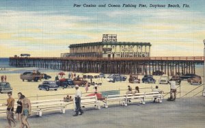 DAYTONA BEACH, Florida, 1930-1940s; Pier Casino And Ocean Fishing Pier
