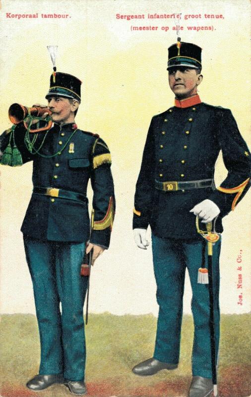 Military postcard Korporaal tambour Sergeant Infanterie groot tenue 02.14