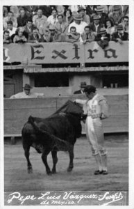 RPPC Pepe Luis Vázquez de Mexico Bullfighter Toreador ca 1940s Vintage Postcard