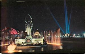 Fountain at the Shriners Memorial Canadian National Exhibiti