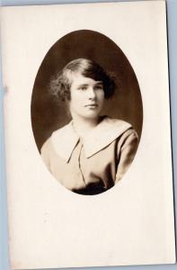 RPPC: Portrait of woman in wide-collar dress - AZO 1904-1918