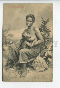 432771 Singapore Semi-Nude native Siamese Woman Baby breastfeeding Vintage PC