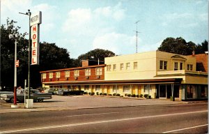 Vtg 1960s Acker's Mid City Motel & Restaurant Wheeling West Virginia WV Postcard