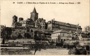 CPA Caen L'Hotel Dieu et l'Eglise de la Trinite FRANCE (1285728)