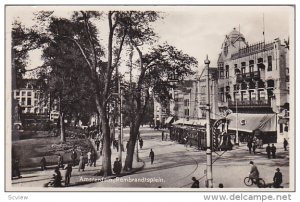 RP: Amsterdam , Netherlands , 20-40s ; Rembrandtsplein