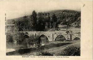 CPA MERVENT - Le Pont du XVe Siecle de la Vallée des Ouilleres (637308)
