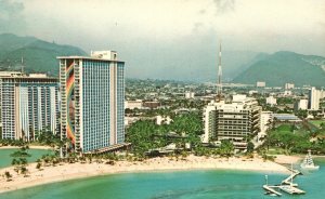 Waikiki Beach Hawaii, Hilton Hawaiian Village Kalia Road Vintage Postcard