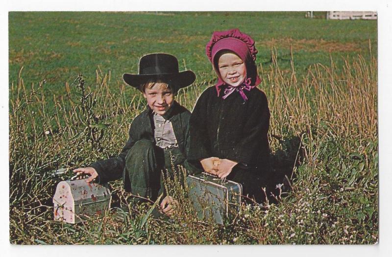 Amish Children Mennonite Postcard Lancaster Bonnet Clothing