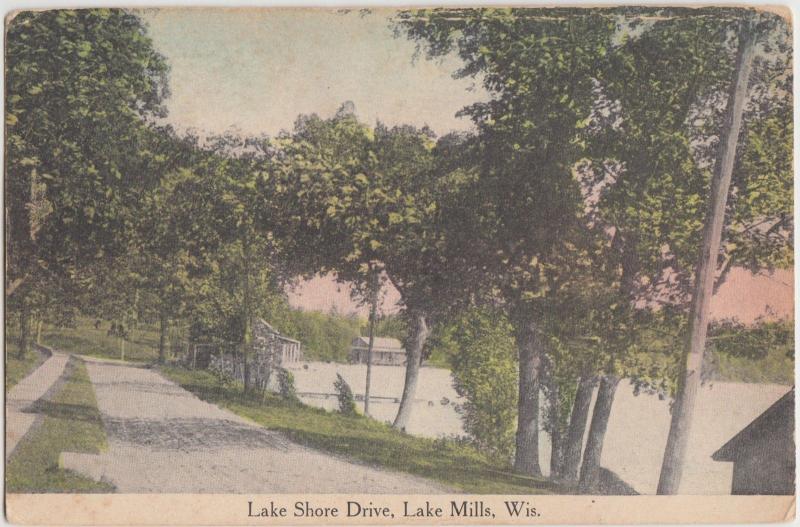 Wisconsin WI Postcard 1913 LAKE MILLS Lake Shore Drive COttages