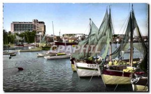 Modern Postcard Royan harbor Boats