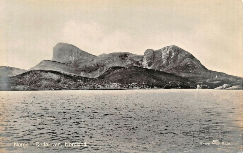 RØDØLEVEN NORDLAND NORGE NORWAY-MITTET PHOTO POSTCARD