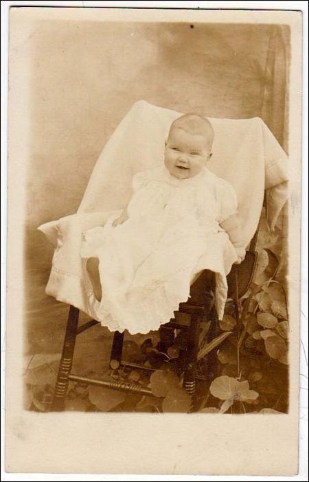 RPPC, Baby in Chair