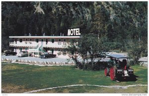 Three Valley Motel On The Sandy Lakeshore Of Three Valley Lake, Revelstoke, B...
