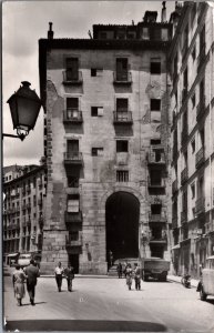 Spain Madrid Cuchilleros Arch Vintage RPPC C024