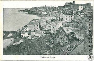 03932 VINTAGE POSTCARD: LATIN: GAETA - VIEW-