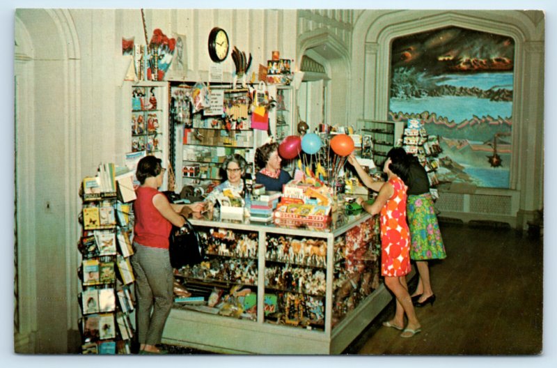 Stamford Connecticut CT Nature Center Gift Shop Postcard