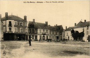 CPA AK En Berry. GRACAY Place du Marché coté Sud (863303)