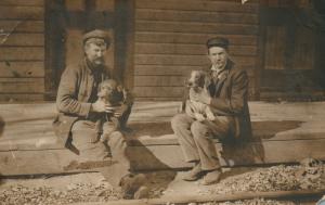 MEN w/ DOGS 1908 ANTIQUE REAL PHOTO POSTCARD RPPC