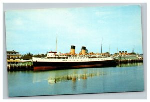 Vintage 1960's Postcard SS Princess Marguerite Pacific Docks Victoria BC Canada
