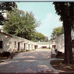 c1950s Boone IA Shangri-La Motel Hamilton YorKolor '84 Purple Postal Cancel A208