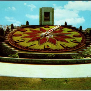 c1953 Queenston, ON Clock Postcard w/ Niagara Falls Howard Johnson's Advertising